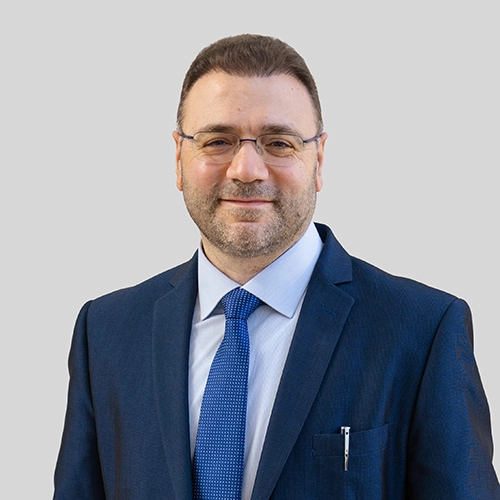 Dr. Ayman Al Harakeh